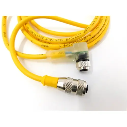ud 12 CABLE.webp