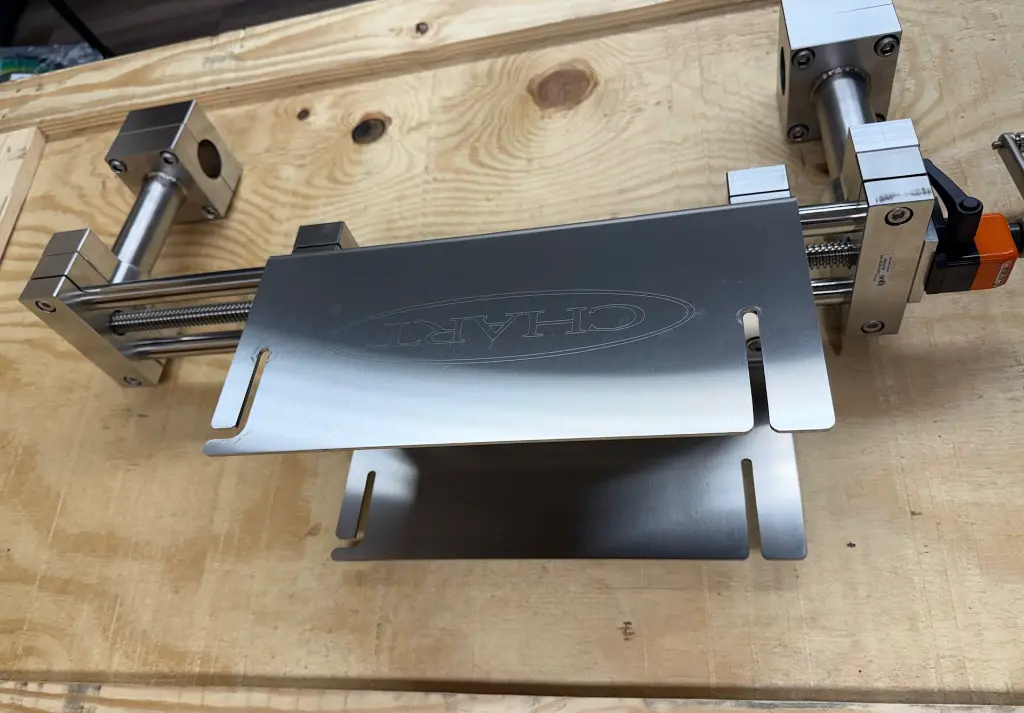 Height Adjustable Stand.4.webp