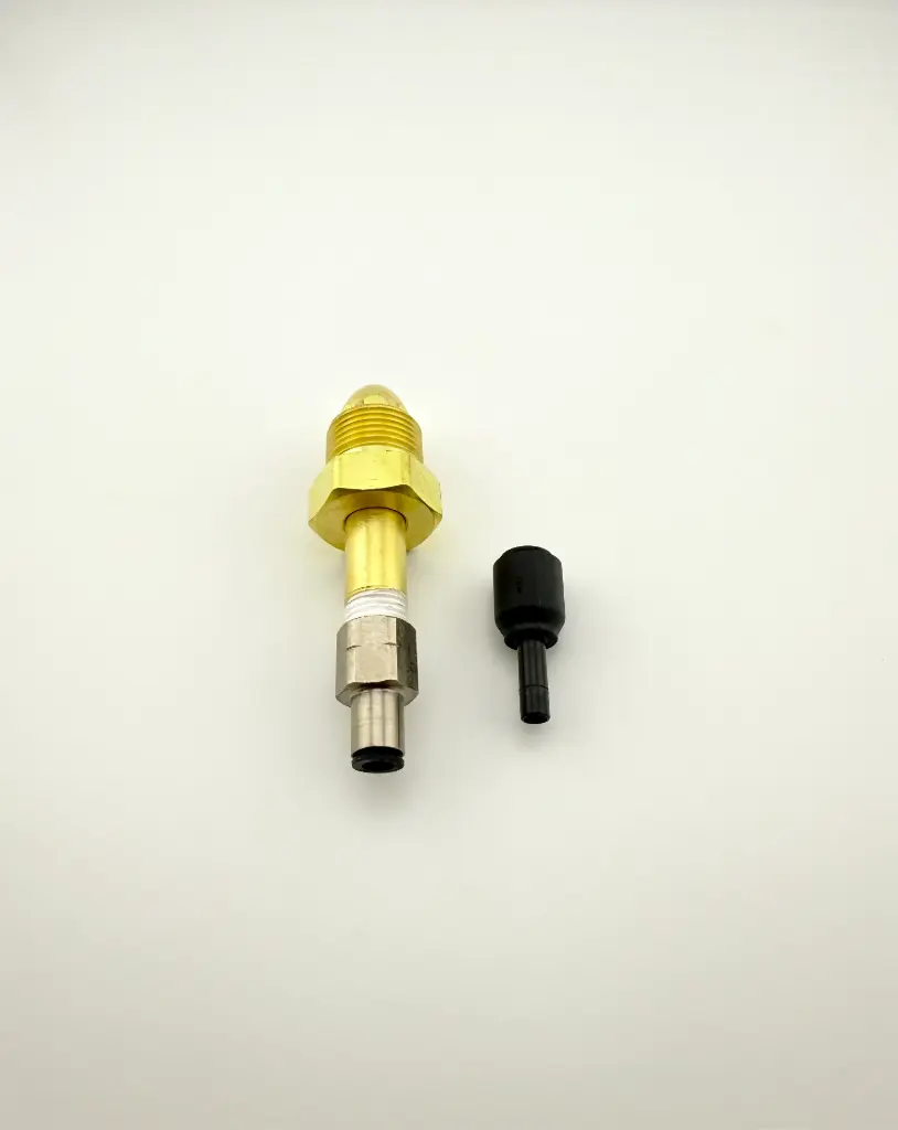 CGA-580 to ¼” P2F with 8mm Adapter